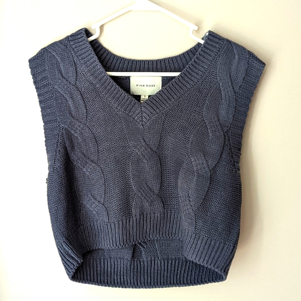 Sweater Vest